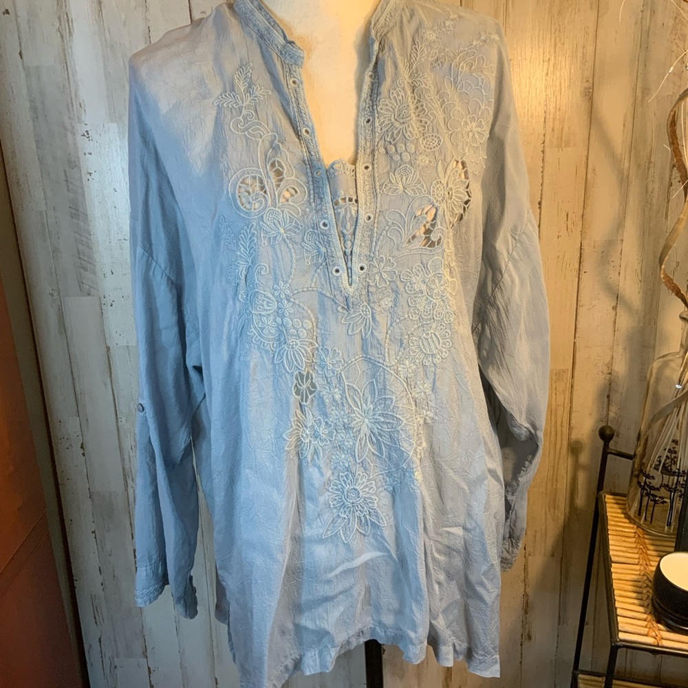 Johnny Was long sleeve blouse size M